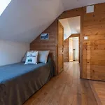 Maison Spacieuse Pour 11 Pers. Avec Terrasses Et Jardin A - Fr-1-296-335 * Vielle-Aure
