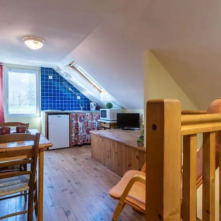 Maison Spacieuse Pour 11 Pers. Avec Terrasses Et Jardin A - Fr-1-296-335 Дом отдыха *