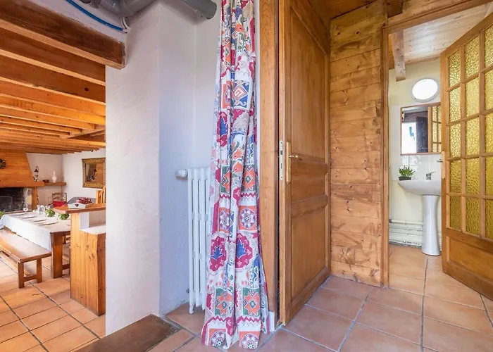 Maison Spacieuse Pour 11 Pers. Avec Terrasses Et Jardin A - Fr-1-296-335 Vakantiehuis