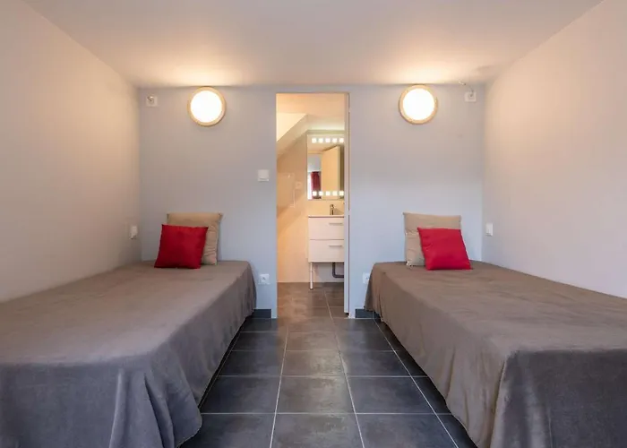 Maison Spacieuse Pour 11 Pers. Avec Terrasses Et Jardin A - Fr-1-296-335 Vielle-Aure