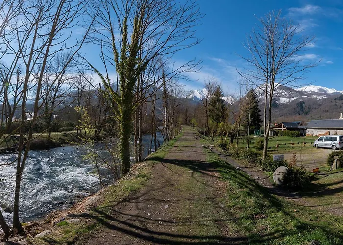 Maison Spacieuse Pour 11 Pers. Avec Terrasses Et Jardin A - Fr-1-296-335 Vakantiehuis Vielle-Aure